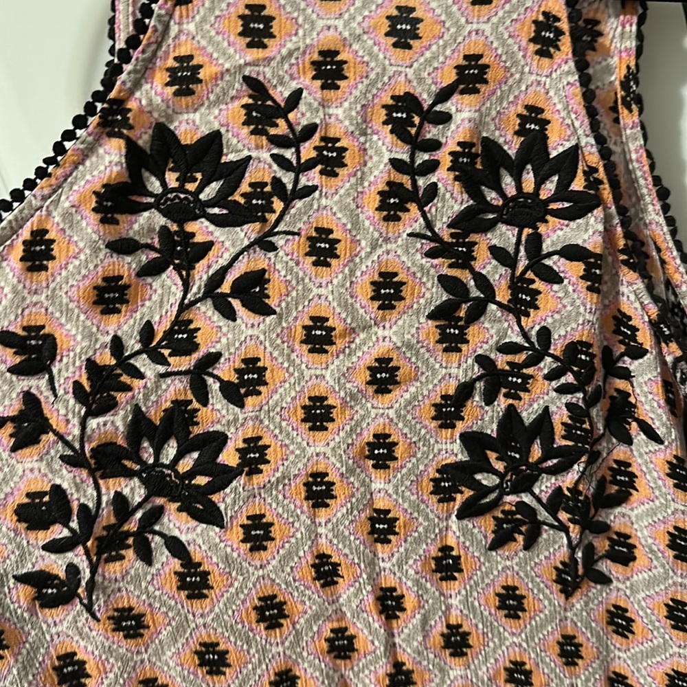 Patterned target top - Picture 3 of 6